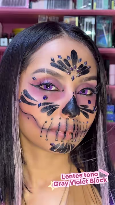 Look de maquillaje artístico de MERAK con lentes Gray Violet Block
